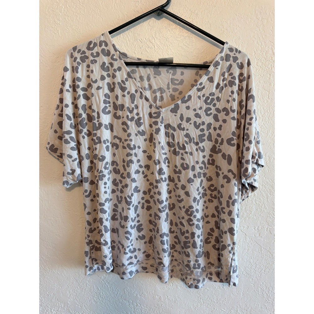 Soma Intimates Grey Leopard Print V-Neck Lounge Top Large Sleepwear PJ